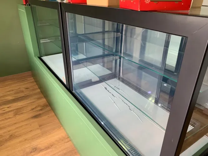 Dupla de Balcões refrigerado e neutro Ômega