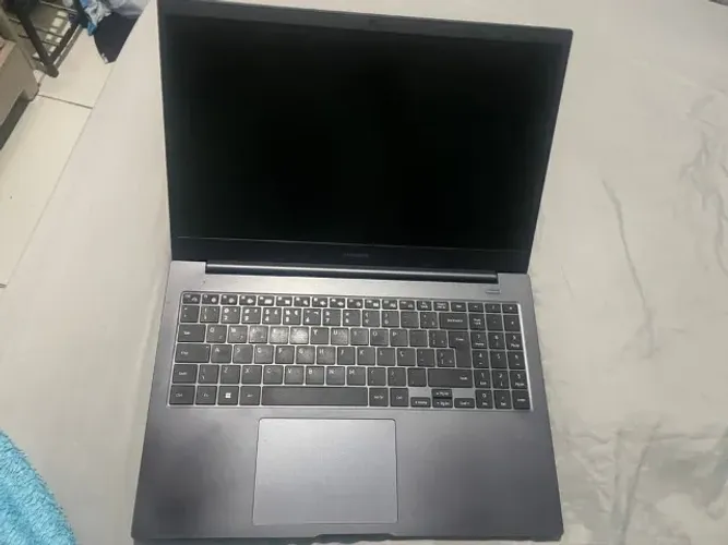 NOTEBOOK SAMSUNG COM SSD, TELA GRANDE 15,6"