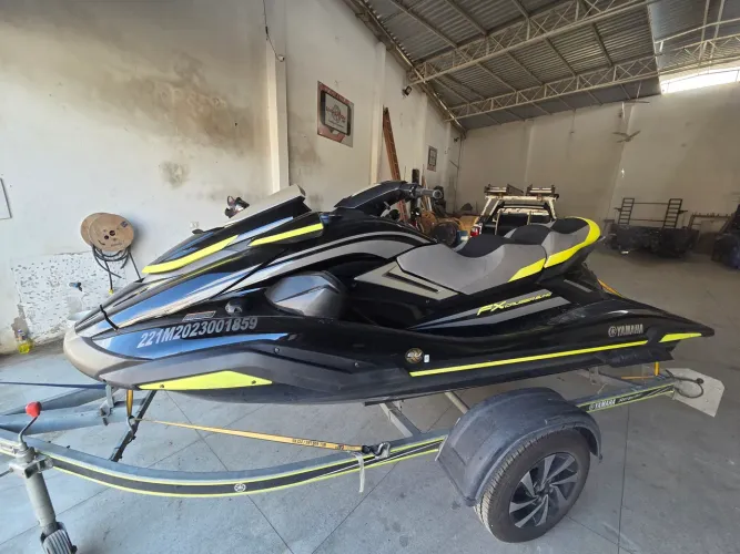 Jet-ski yamaha