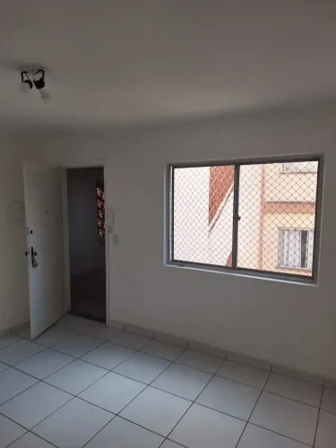 Ótimo apartamento de 2 dormitórios à 10 minutos do metrô Capão Redondo