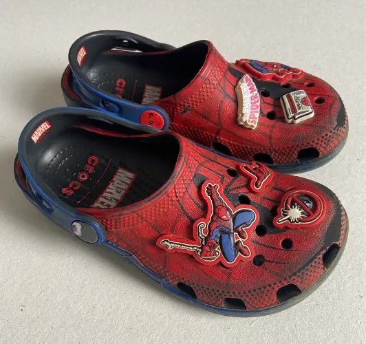 Crocs original homem aranha C11