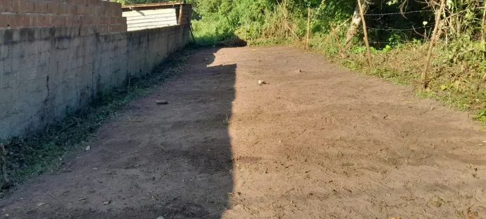 Vende-se terreno de 7,5x33m²