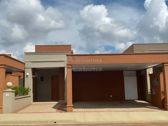 Casa com 02 dormitórios no Condomínio Raízes Imperial.