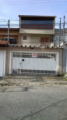 Sobrado para aluguel com 250 metros quadrados com 3 quartos em Vila Ema - São Paulo - SP
