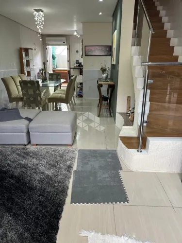Casa em Condomínio, 200 m² privativos, para venda no bairro Espírito Santo em Porto Alegre