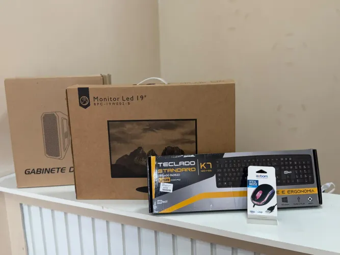 Computador completo I5 8GB 256GB