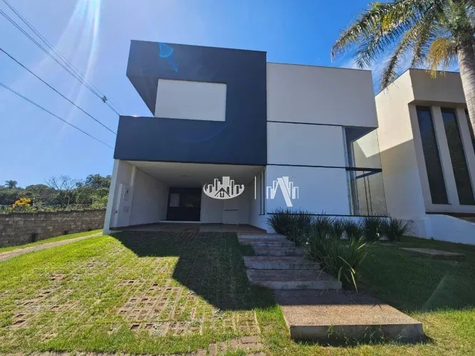 Sobrado com 3 Suites para alugar, 300 m² por R$ 10.200/mês - Royal Forest - Londrina/PR