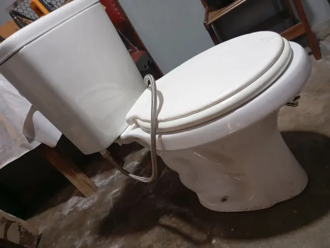 Vaso sanitário com caixa acoplada