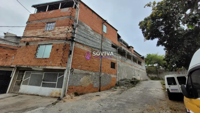 Casas de Vila para Venda em São Paulo, Jardim Dona Sinhá, 11 dormitórios, 1 suíte, 7 banhe
