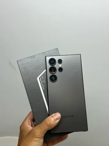 Galaxy s24 ultra 256GB 12GB RAM