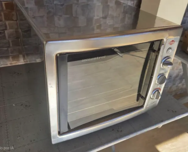 Forno elétrico Layr, 46 litros, 220 v.