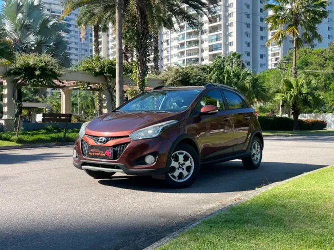 Hyundai HB20X Premium 1.6 Flex 16V Aut. 2014