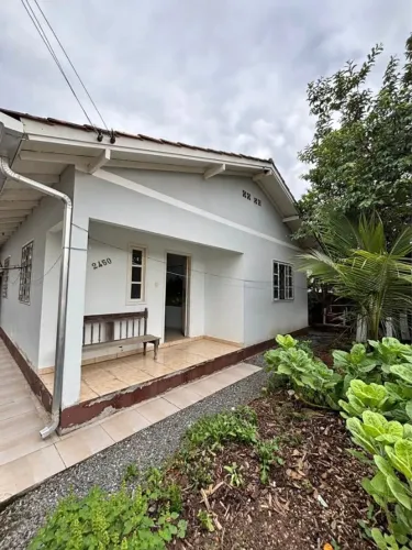 * Casa a Venda em Interlagos Linhares
