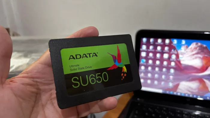 Ssd 240 GB Adata com windows 10 e Office 2024 ( word, Excel e point ) excelente estado