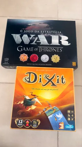 WAR Game Of Thrones e DIXIT ( Jogo de tabuleiro)