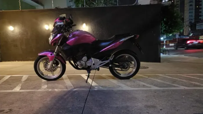 Cb 300 Rosa