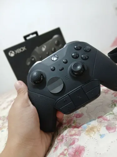 Vendo "controle Xbox Elite"