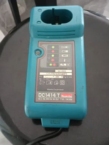 Carregador De Bateria Dc1414t Original Makita 14.4v | 220v