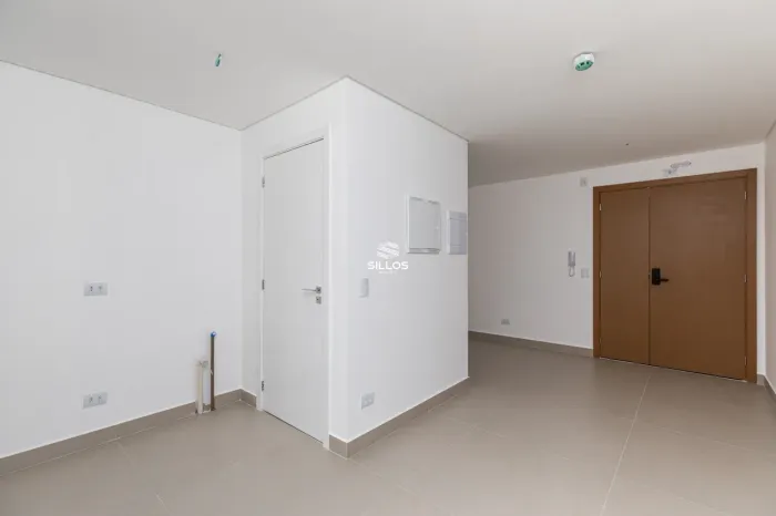 Sala comercial para alugar com 22,36 m² de área privativa no Centro em Curitiba