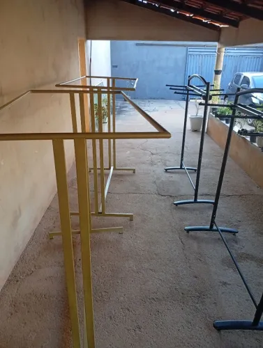 Vendo Araras de roupas