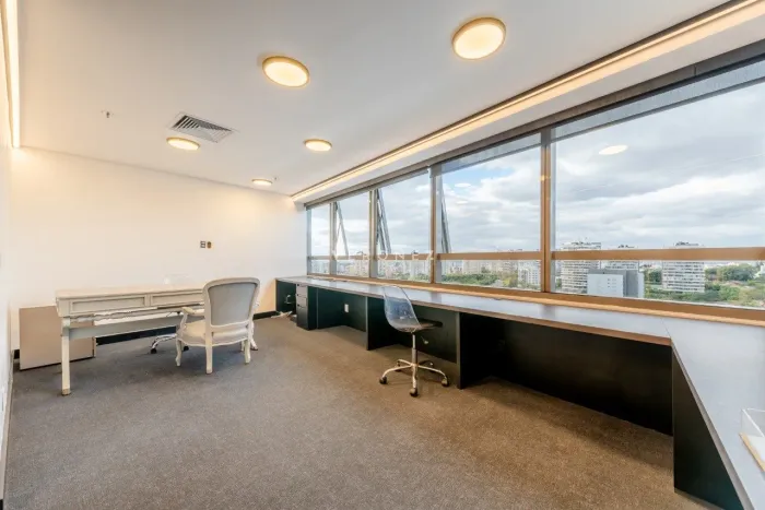 Sala Comercial no Hom Nilo
