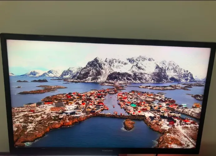 TV Samsung 32 polegadas(não é smart)