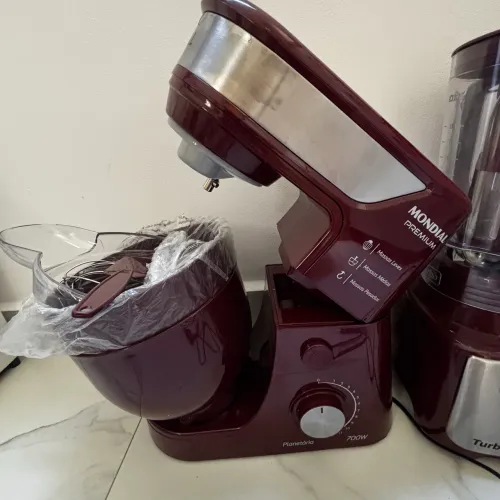Kit batedeira e liquidificador 