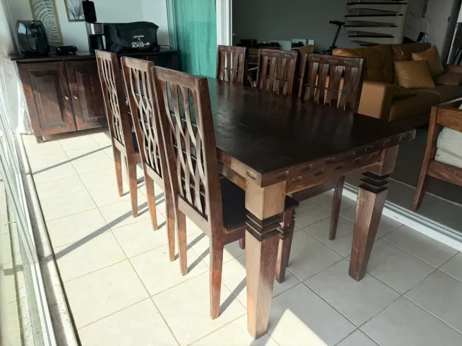 Venço mesa com cadeira para 6 lugares