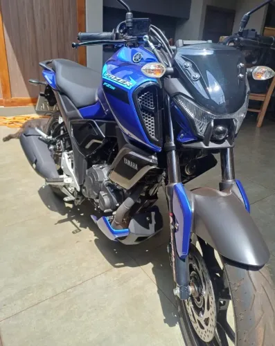 Vendo Fazer FZ15 Connect 160cc, nova e revisada