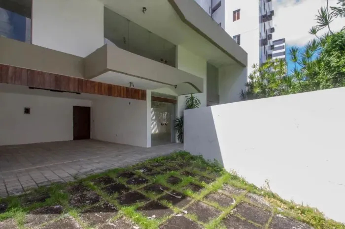 Casa 4 quartos para vender no Bairro do Monteiro em Recife