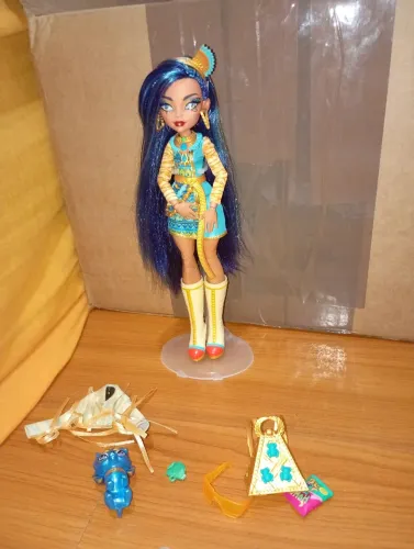 Monster high Cléo g3