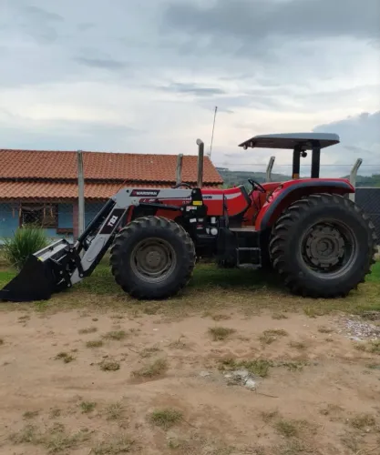 Trator Massey Fergunson HD 2011 C/Conjunto - Entrada + Parcelas