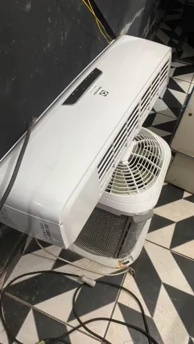 Ar condicionado 