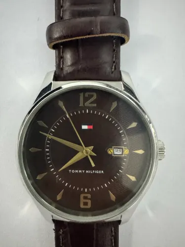 Relógio Tommy Hilfiger Masculino - Pulseira e Bateria Novas