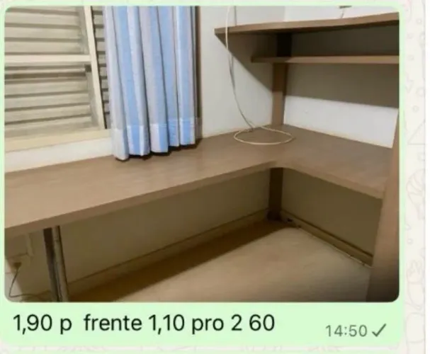 Bancada de estudo para ser fixada na parede