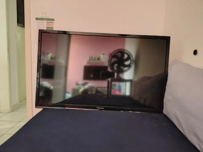 TV Panasonic com defeito