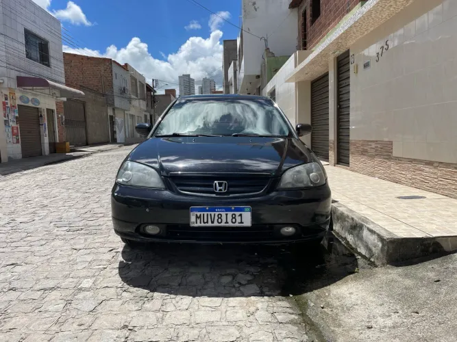Honda Civic Sedan LX 1.7 16V 115cv Mec. 4P 2002