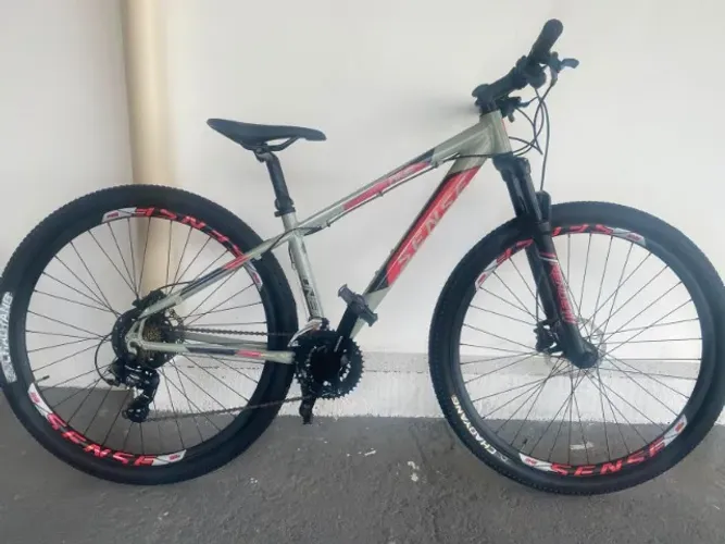 BARBADA! Duas Mountain Bike Sense ao preço de Uma!