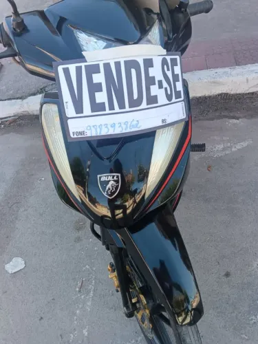 Moto marca bull