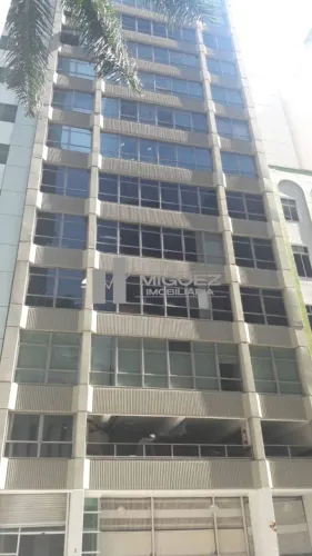 Sala comercial com 258m² para aluguel, Rua São Bento, Centro. Código 23879