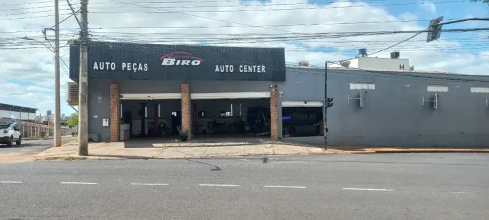Vendo ou arrendo Auto Center bem montado clientela formada, Av. João Naves de Avila