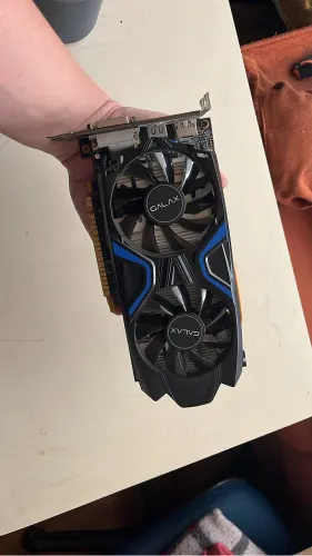 Placa de video Galax GeForce GTX 1050 TI