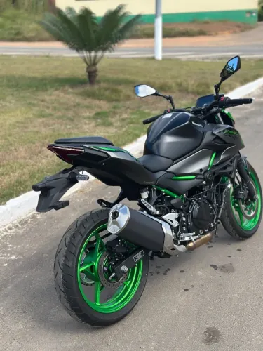 Kawasaki z500 se
