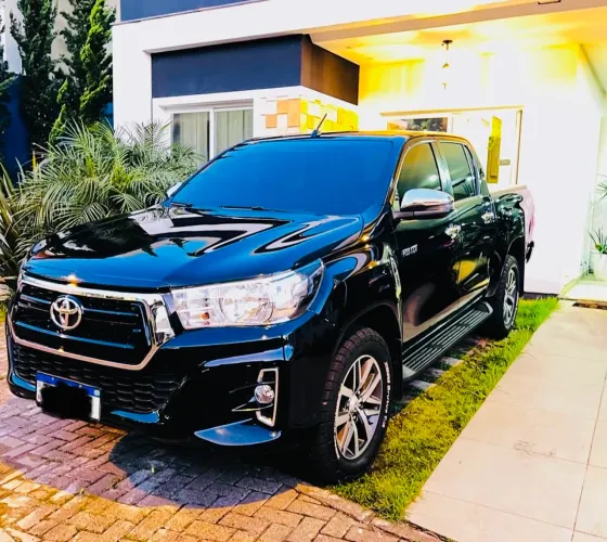 Toyota Hilux CD SRV 4X4 2.8 TDI Diesel Aut. 2020