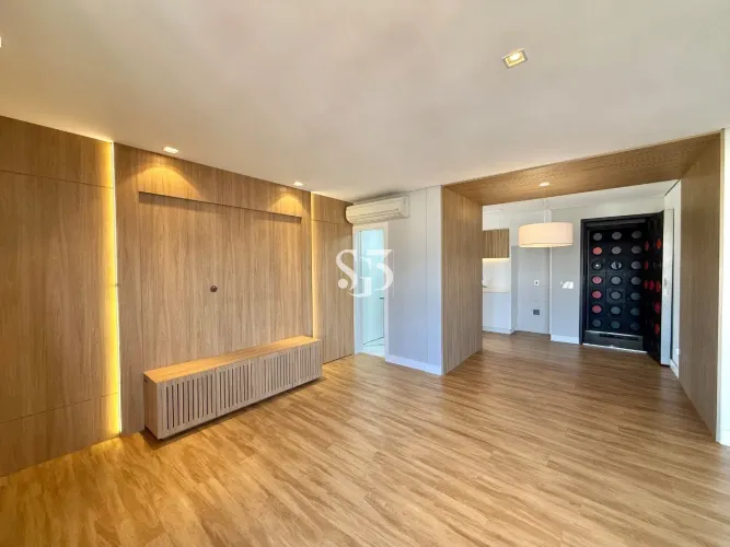 BELÍSSIMO APARTAMENTO À VENDA NO CAMBUÍ COM SOL DA MANHÃ
