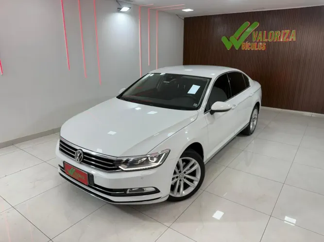 Volkswagen Passat Highline 2.0 TSI 220cv Tip. 2018