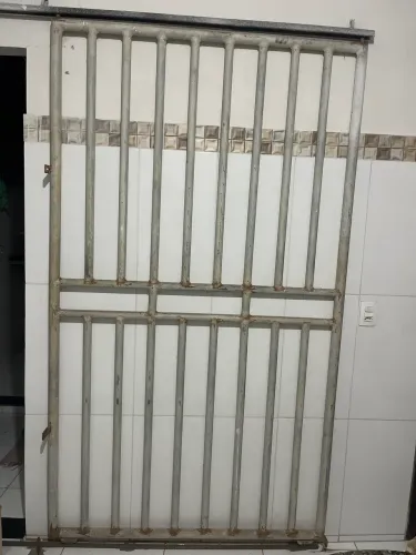 Portão de ferro