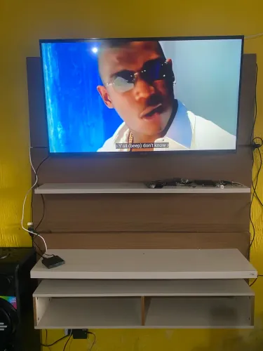 Racker suspensa para sala 