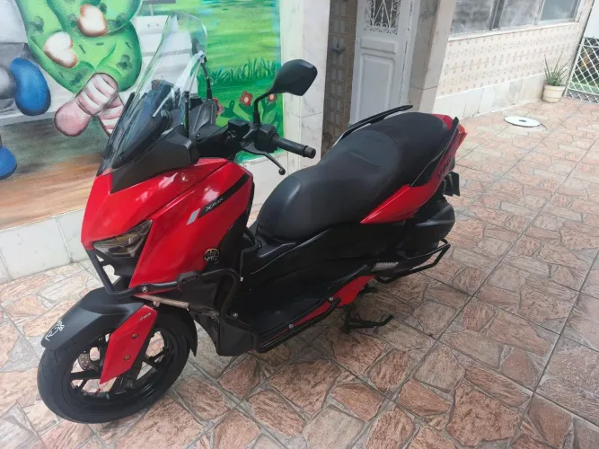XMAX 250 ABS 2023