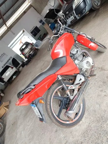 Vendo moto Dafra Speed